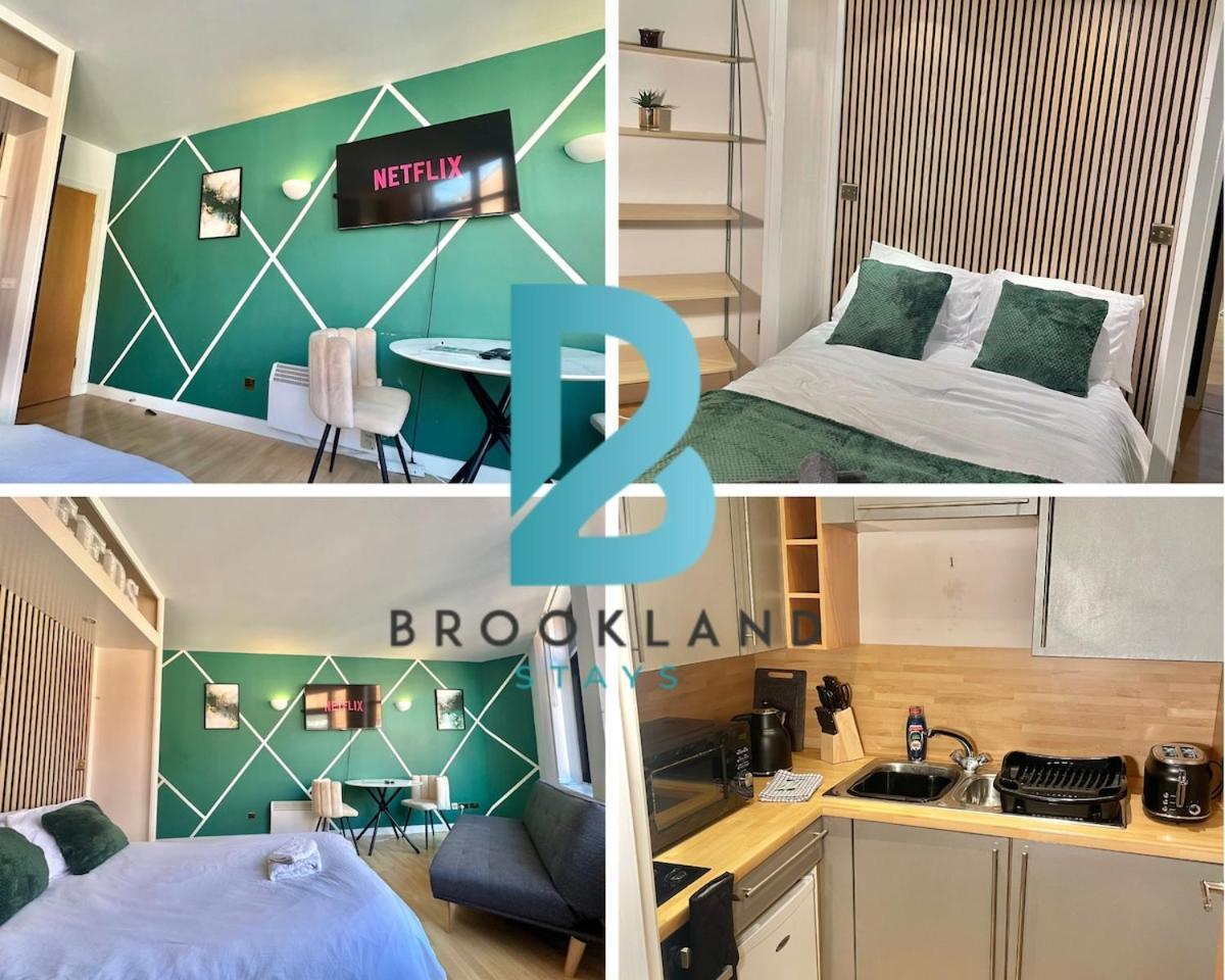 Studio Flat By Brookland Stays Serviced Accommodation Short Lets Leeds With Free Wifi Exterior photo